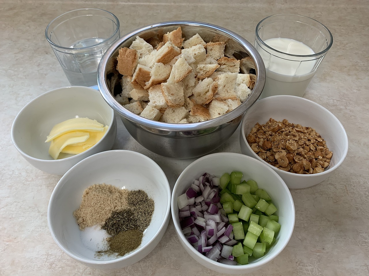 Co zawsze warto mieć w torbie Zero-Waste?